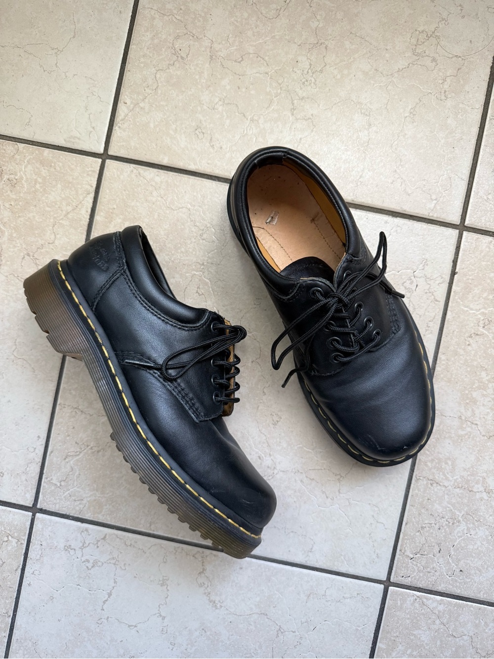 Dr. Martens Black Leather Oxfords 8053 *As Is*